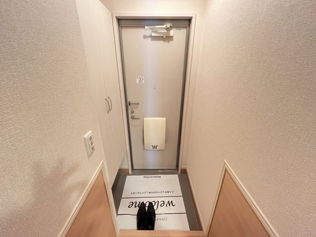 プラシデス　Ｂ棟の玄関