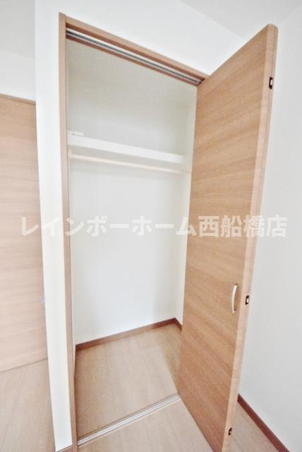 ソレイユイナゲの収納