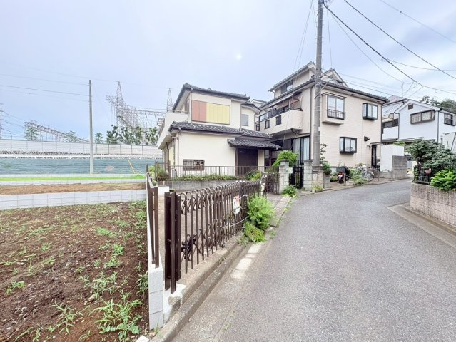 川越市むさし野　建築条件なし売地　西武新宿線『南大塚駅』徒歩19分　【武蔵野小学区】の前面道路含む現地写真