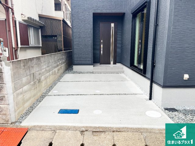 加古川市平岡町新在家　第6期　新築一戸建ての駐車場|駐車スペース！散水栓があるので、こまめに愛車を洗えます！