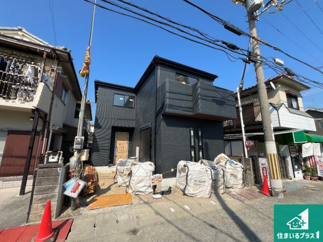 加古川市平岡町新在家　第6期　新築一戸建ての外観|周辺は落ち着いた街並みの住宅地！子育てがしやすい住環境です！まだ未完成ですが、現地でしかわからない事もございます。是非一度ご覧ください。