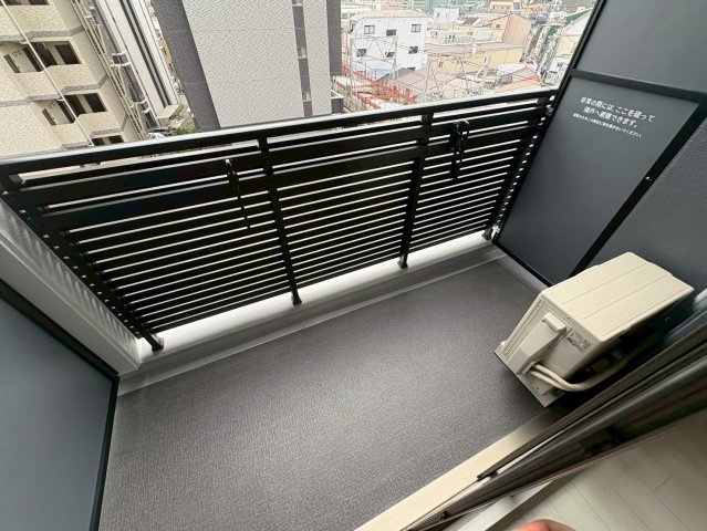 【バルコニー】 | ファーストフィオーレ十三エリオ