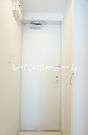 グレイス美浜の玄関