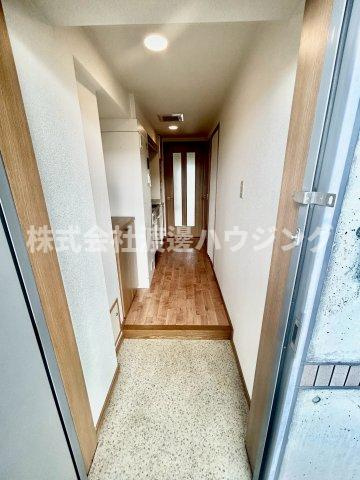 M緑地の玄関