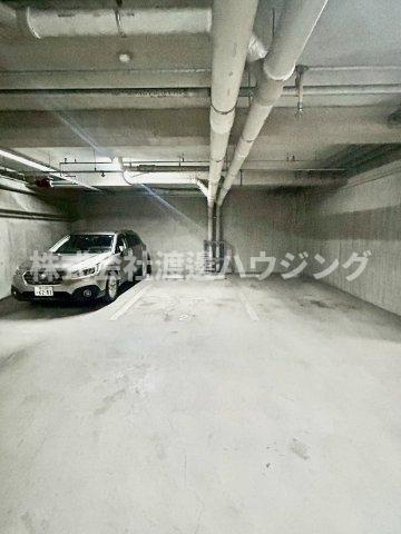 M緑地の駐車場