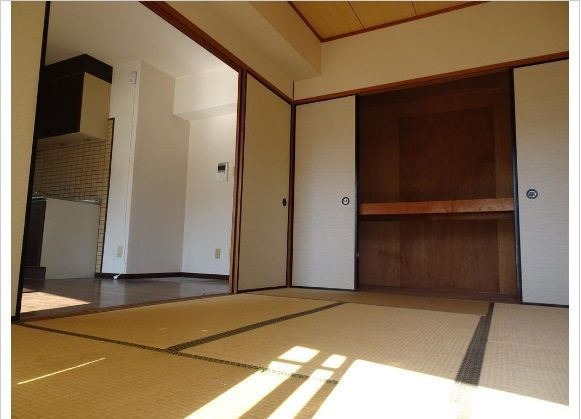 福岡市南区筑紫丘２丁目の賃貸マンションの和室
