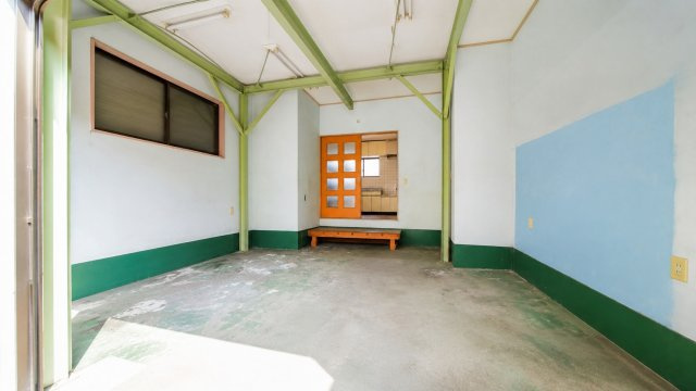 堀切7丁目貸住居付工場のロビー