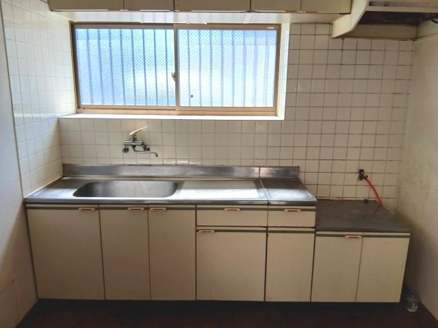 堀切7丁目貸住居付工場のキッチン