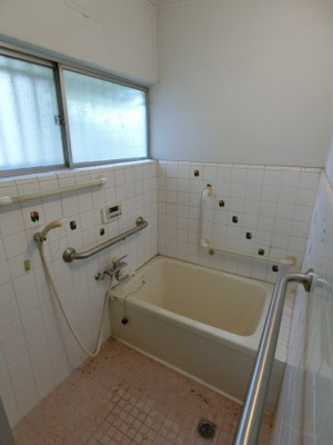 【浴室】 | 松戸市 常盤平西窪町戸建て 二世帯住居