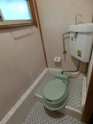 【トイレ】 | 松戸市 常盤平西窪町戸建て 二世帯住居