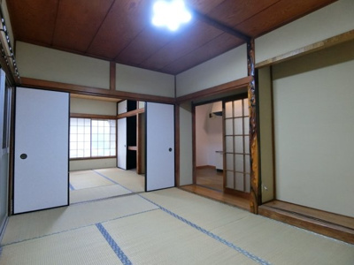 【和室】 | 松戸市 常盤平西窪町戸建て 二世帯住居