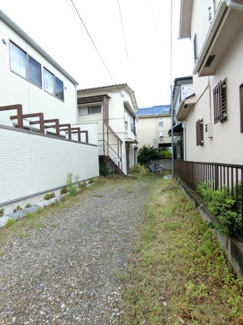 【前面道路含む現地写真】 | 松戸市 常盤平西窪町戸建て 二世帯住居