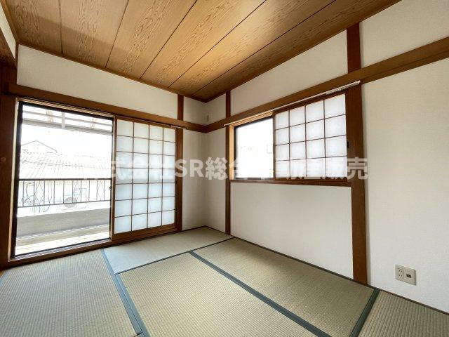 西堤学園町2丁目中古テラスハウスの寝室|寝室や子供部屋にも使えます！