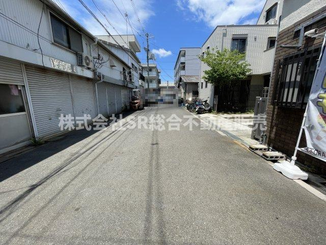 西堤学園町2丁目中古テラスハウスの前面道路含む現地写真|前面道路含む現地写真です