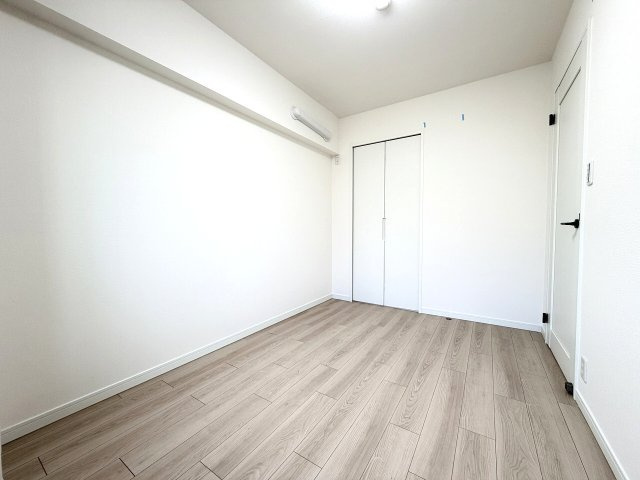 【洋室】 | DIKマンション和光D棟（成増店） | 4.5帖の洋室。各居室収納完備。
