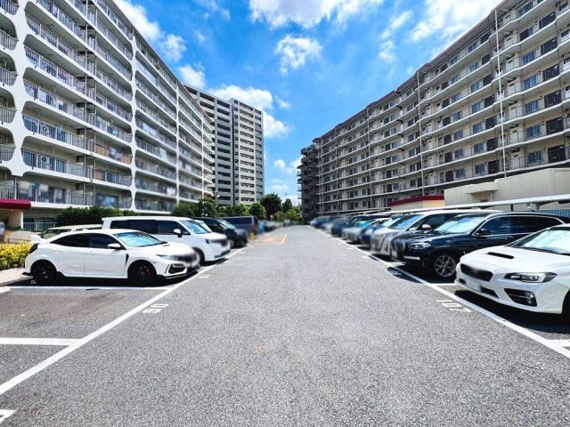 【駐車場】 | DIKマンション和光D棟（成増店） | 月額6000～10000円。
※空き状況は管理会社に要確認。