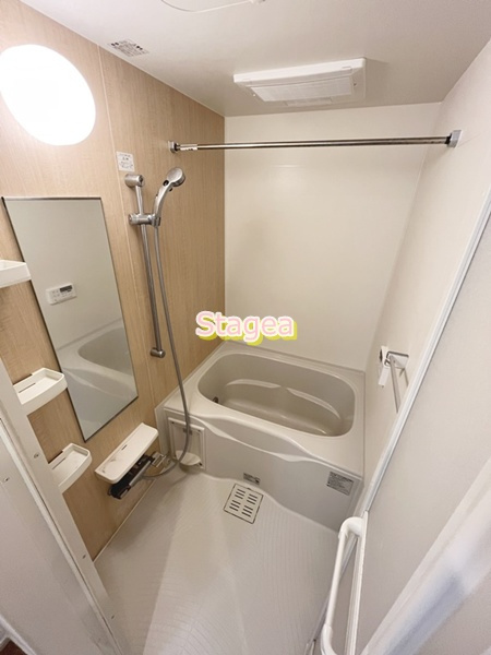 ソレイユの浴室