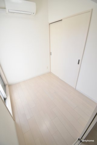 MCOURT江坂　仲介手数料無料の寝室