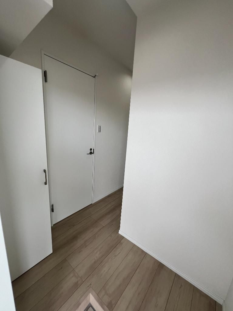 Ｂｒｕｎ　Ｃｏｕｒｔ　Ｍｉｎａｍｉｓｅｎｊｕのその他