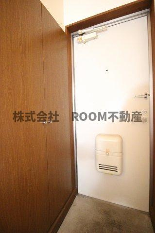 U・Sマンションのエントランス|落ち着いたエントランスです