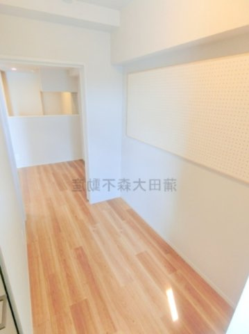 クレヴィアリグゼ西馬込の内装|洋室3.2帖
