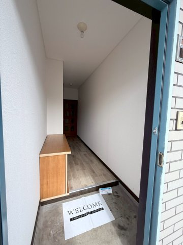 モトハシホームズの玄関|収納もある玄関です
