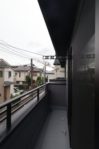 《仲介手数料無料》浦和区上木崎８丁目12-4新築一戸建て‎のバルコニー