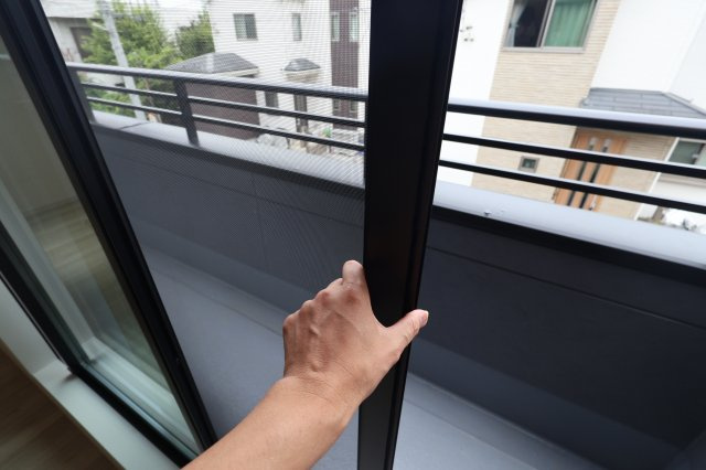 《仲介手数料無料》浦和区上木崎８丁目12-4新築一戸建て‎のバルコニー