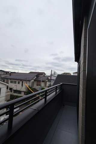 《仲介手数料無料》浦和区上木崎８丁目12-4新築一戸建て‎のバルコニー