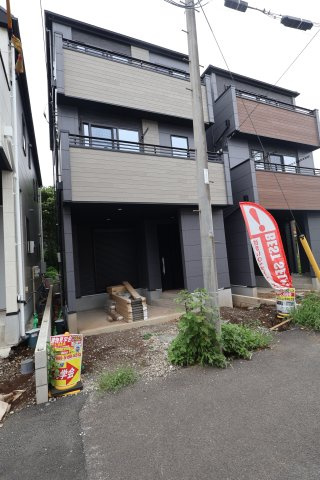 《仲介手数料無料》浦和区上木崎８丁目12-4新築一戸建て‎の外観