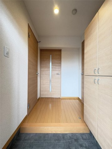 ＡＤＶＡＮＣＥ武蔵野台の玄関