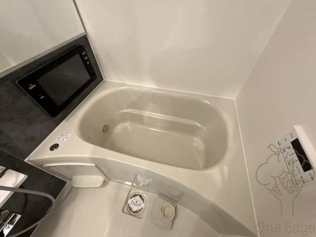 プレジオ塚本ASIANの浴室