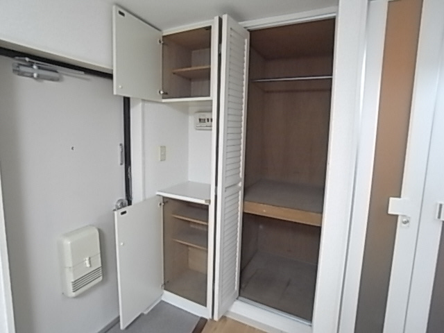 モンシャンブル本山の玄関