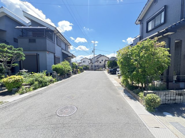 大和高田市市場大谷の前面道路含む現地写真