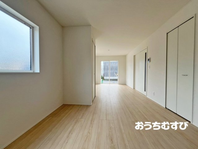 小牧市外堀第6(全2棟)の居間・リビング
