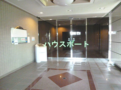 【エントランス】 | プレドール向日町東