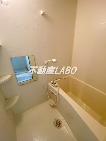 SWISS難波西の浴室