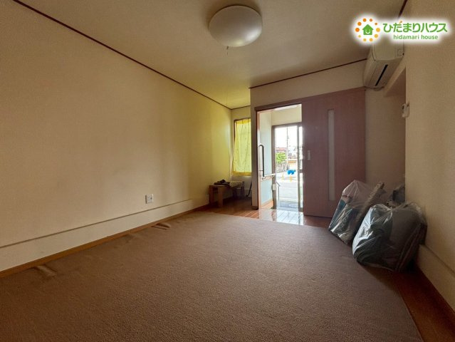 中古戸建　熊谷市肥塚の洋室|1階のリフォーム済み洋室です。