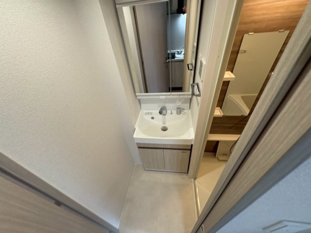  | ファーストフィオーレ十三エリオ
