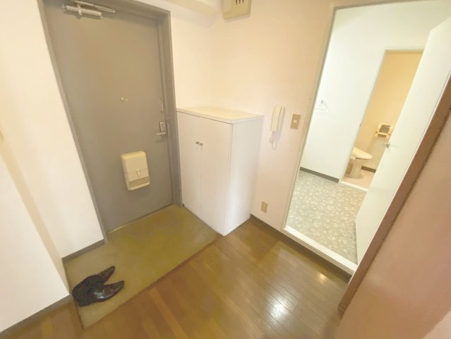 グレースメモリー宝塚の玄関