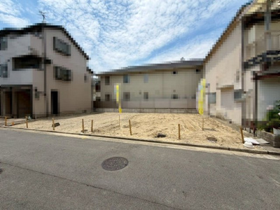 【前面道路含む現地写真】 | 上野芝向ヶ丘町１丁　売土地 | 【周辺施設もご紹介可能】お住まいになった際のイメージをお持ちいただくため、周辺施設へのご案内も致します♪お気軽にお申し付けください！
