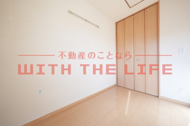 グランドソレーユ東合川【キャッシュバック対象物件】の洋室|スタンダードな洋室です