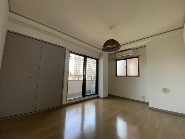増渕ビル