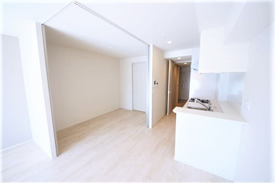 【洋室】 | OPUS RESIDENCE SHINSAIBASHI SOUTH