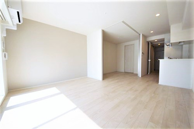 【洋室】 | OPUS RESIDENCE SHINSAIBASHI SOUTH