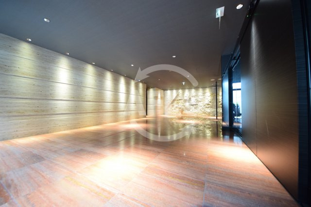 サムティ大阪GRAND EASTのロビー|サムティ大阪GRAND EAST　　ロビー
