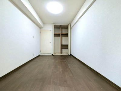 【洋室】 | ライオンズマンション山科小野