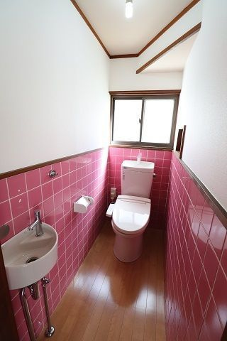 合川永松貸家のトイレ