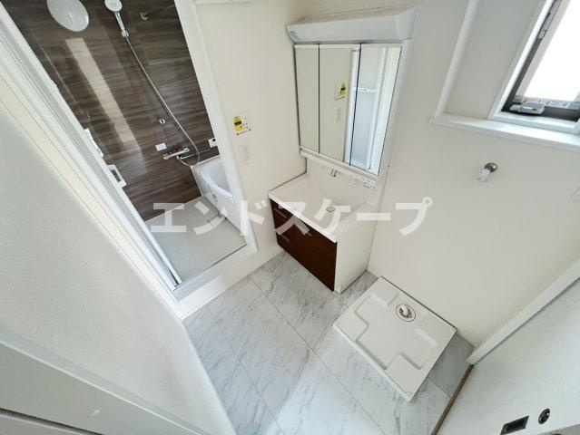 フェリーチェ飯塚の洗面所|高崎、前橋のお部屋探しはエンドスケープまで！お客様の理想お聞かせ下さい♪
