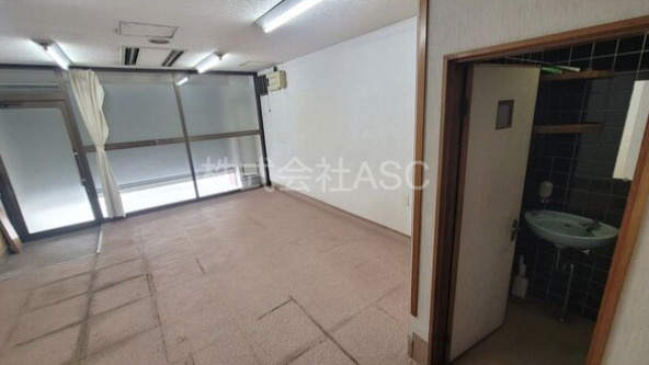 住之江区粉浜戸建　貸店舗・事務所の洋室